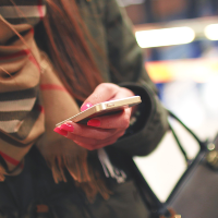 インターネット調査のメリットはコスパが優れている点です